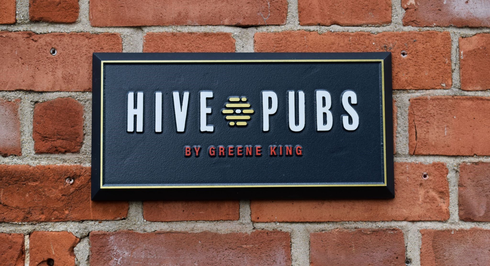 Greene King Pub Partners unveils new website landing page for Hive Pubs